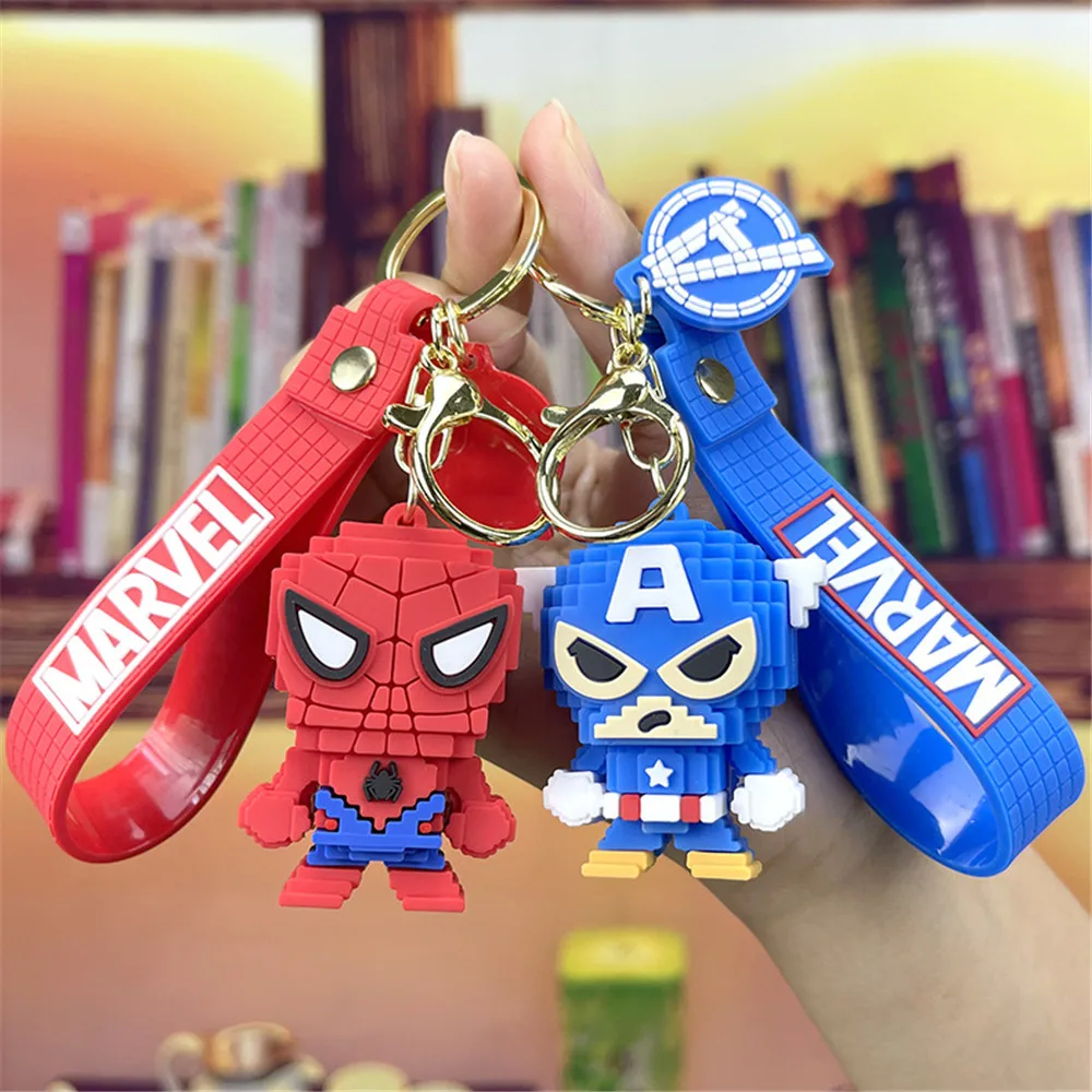 Marvel Keychain Avengers Pixel Série Kreslených SpiderMan Iron Man Roztomilá Bábika Keyring Nádherné Auto Prívesok Na Študent Taška Ornament